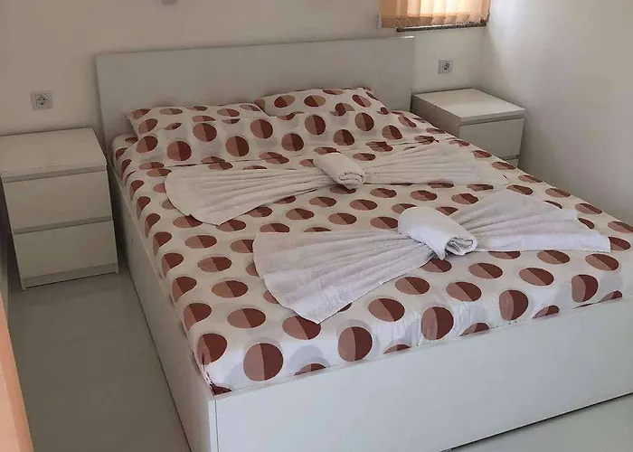 Blue Magenta 1 Apartment